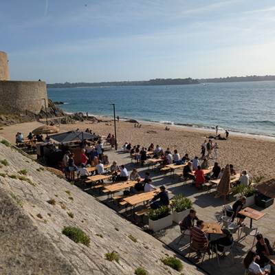 Plage du Bon secours;st MALO.www.domainelaunayblot.com