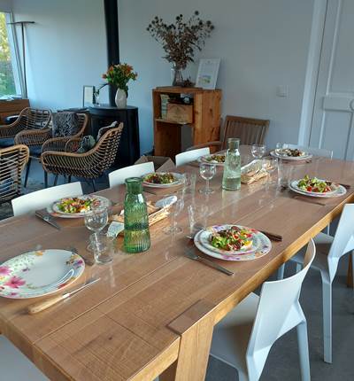 Le diner à la table d'hôtes
