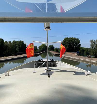 L'Olympe en approche du Pont Canal Cacor