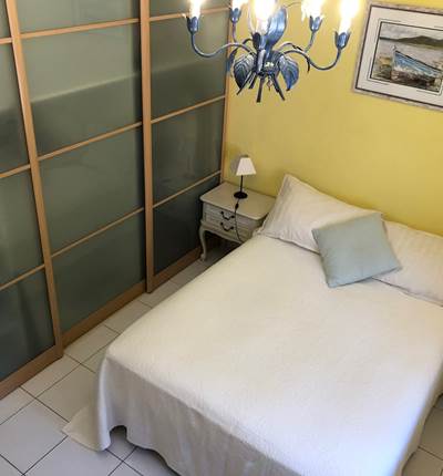 Chambre Riou Fer lit 140