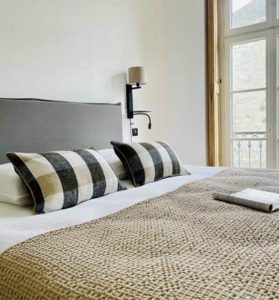 Location vacances apparthotel 2 chambres proche thermes de Rochefort  lits séparables
