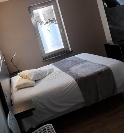 chambre singlegrand lit  le tout va bien valence d agen golfech