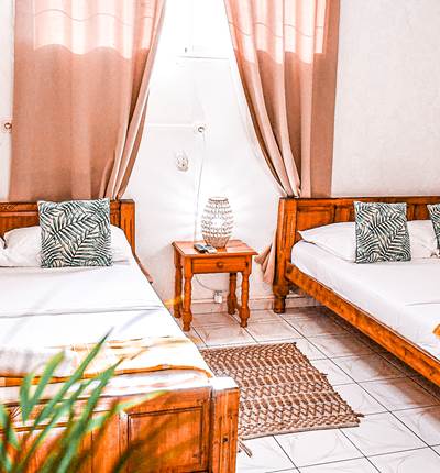 HOTEL OASIS DESIRADE STUDIO