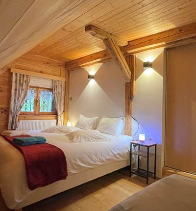 Chambre Bétoine - 1 lit King Size 180x200 et 1 lit 90x200