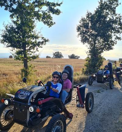 swincar vue sur la plaine des hauteur de saint galmier. Après un chemin technique on garde le sourire