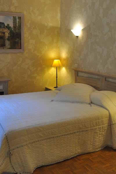 Hostellerie du grand duc chambre double 4