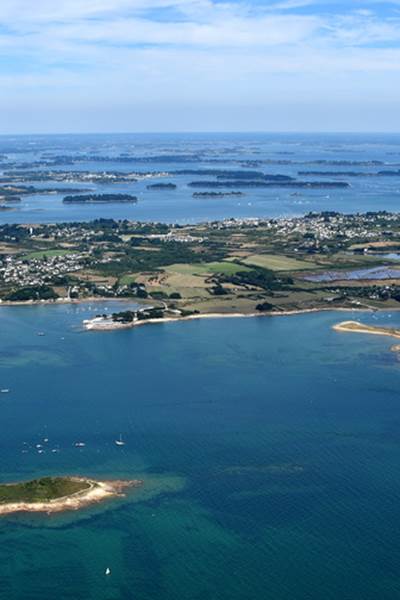 Auray_Échappée Marine_aerienne locmariaquer_1008x504