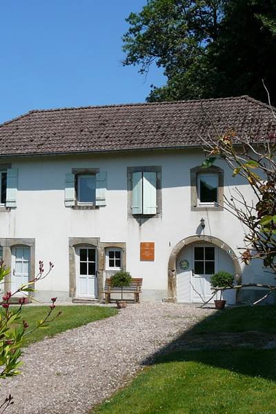 Maison independante avec jardin privatif