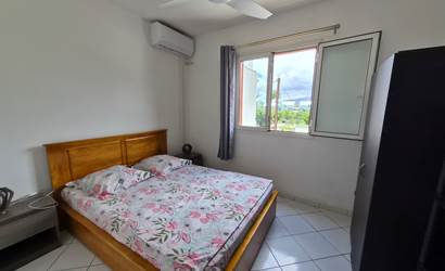 chambre sur impasse, climatiseur, ventilateur plafond