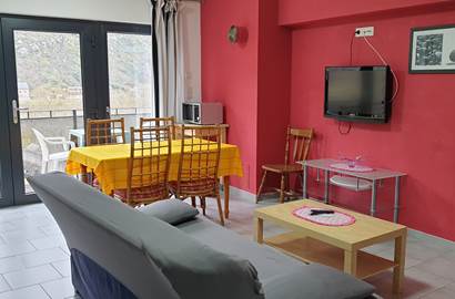 Appartement 2ème Étage avec Balcon 4+2 Pers - séjour SAM