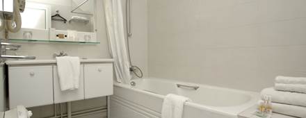 Chambres et gîtes de charme - Salle de bains - Mise à disposition des serviettes de toilette