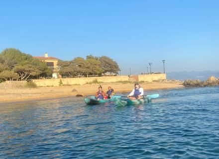 Abbartello canoe de mer kayak Corse pause gourmande arrivée restaurant