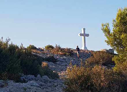 Sommet du Garlaban - Youcamp Outdoor