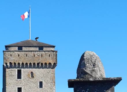 Le donjon du château de Lourdes
