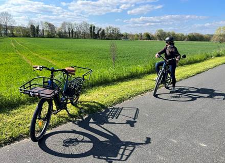 Cycliste sur route