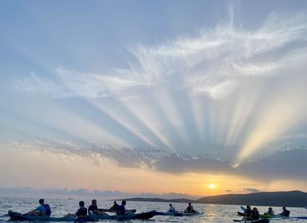 Abbartello canoe de mer kayak Corse coucher de soleil
