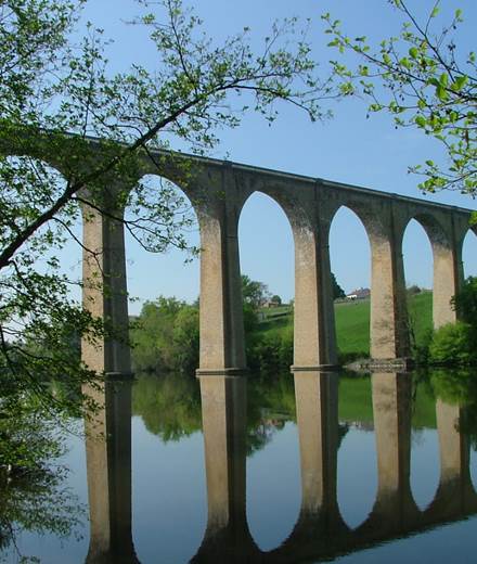 Viaduc-Isle-Jourdain-Saut-elastique