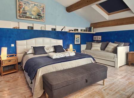 B&B with pool in Marseillan