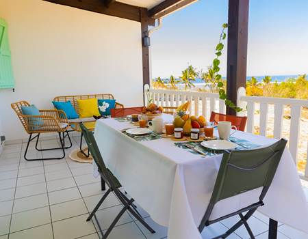 Quel bonheur cette terrasse vue mer