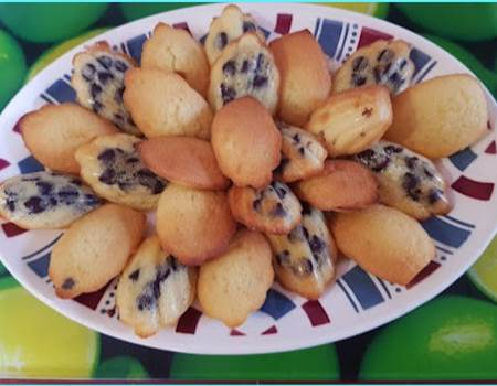 Madelaines natures ou aux pépites de chocolat : Fait maison par Valérie