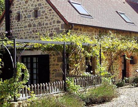 Pichonna cottage de charme classé 5 étoiles pour 4 personnes avec piscine chauffée, tennis, étang de pêche Domaine paysagé en Nouvelle Aquitaine