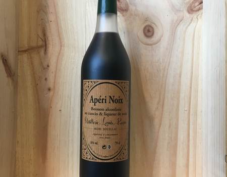 bouteille d 'aperi-noix 50cl