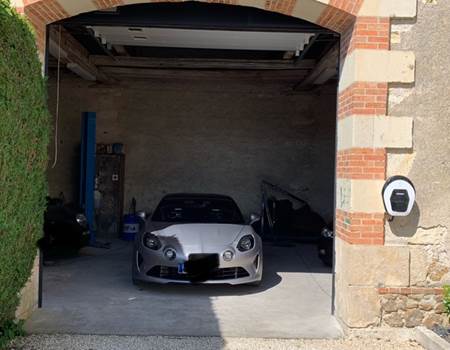 Garage fermé & sécurisé avec alarme
