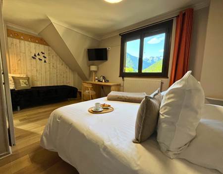 Hotel Luchon St Mamet La Rencluse Pyrenees