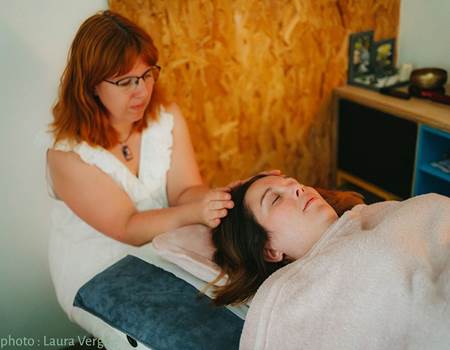 Connexion à l'énergie du Reiki pour relancer la circulation énergétique du corps