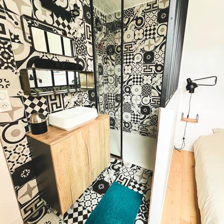 Cabine II : Salle d'eau-gallery-offer