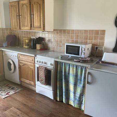 Fully Equipped Kitchen-gallery-offer