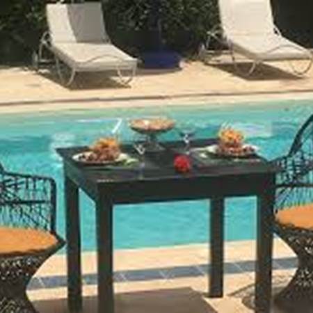 devant la chambre marine-gallery-offer