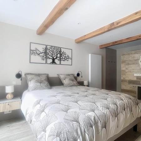 582810591-gallery-offer