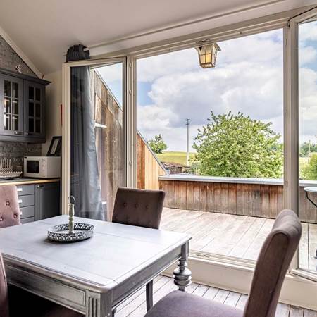 Terrasse Studio-gallery-offer