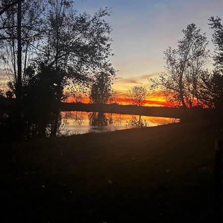 Un beau coucher  de soleil Au Gré Du Vent-gallery-offer