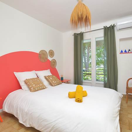 villa-les-salines-fleur-de-sel-location-appartement-maison-vacances-grau-du-roi-jardin-proche-plage-gallery-offer