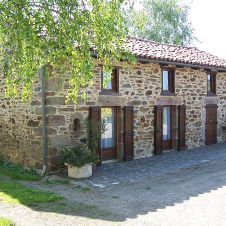 LE DEVANT DU GITE-gallery-offer