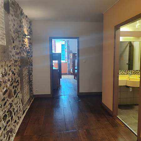 1737804934338-gallery-offer