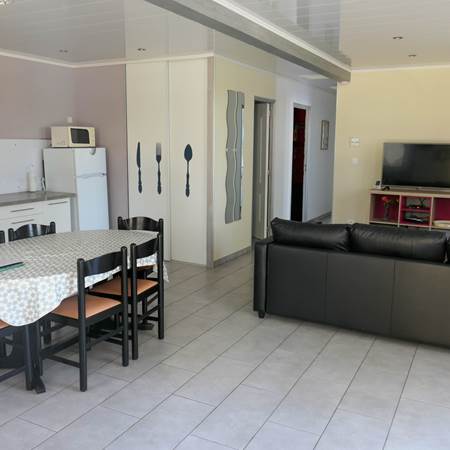 P1106474-gallery-offer