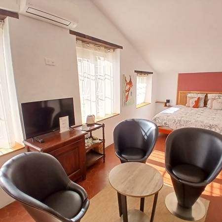 20251011_114146-img-gallery-solo