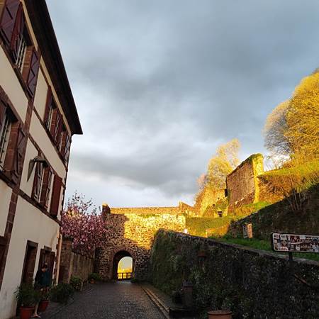 1000010585-gallery-offer