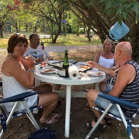 Nos petits belges-gallery-offer