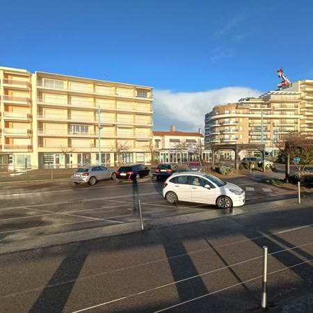 parkings extérieurs gratuits-img-gallery-solo