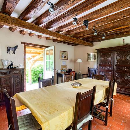 Annexe-salle-a-manger-pour-service-petits-déjeuners-gallery-offer