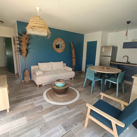 salon lumineux et climatisé-img-gallery-solo