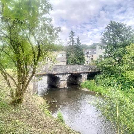 582810671-gallery-offer