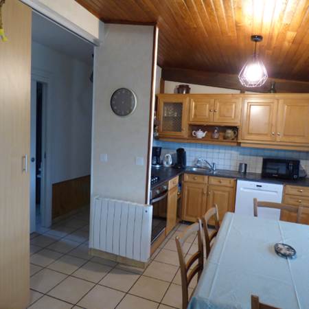 20250310453703-gallery-offer