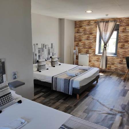 640758632-gallery-offer
