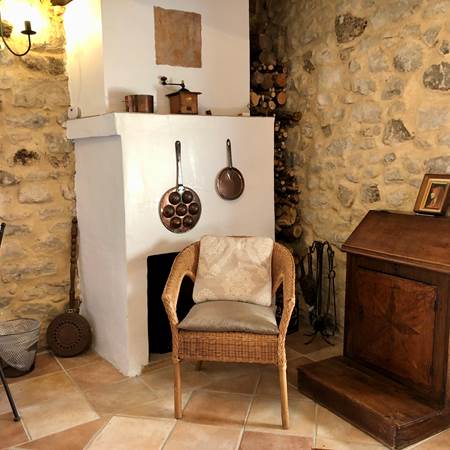 Petit salon partagé-gallery-offer