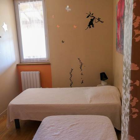 P1106413-gallery-offer